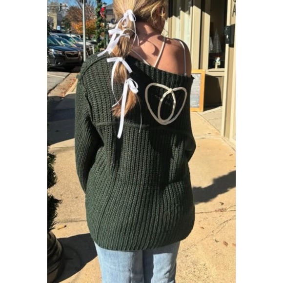 POL Dark Hunter Green Flower Doodle Oversized Sweater - Picture 9 of 11
